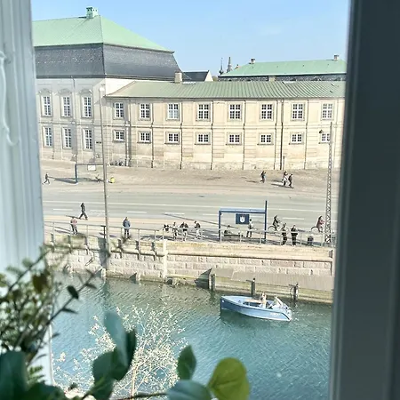 Deluxe 4 Bedrooms 180 M2 Canal View Prime Location Copenhagen