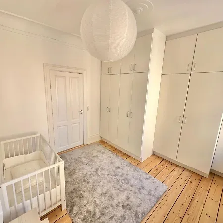Deluxe 4 Bedrooms 180 M2 Canal View Prime Location Apartment Copenhagen