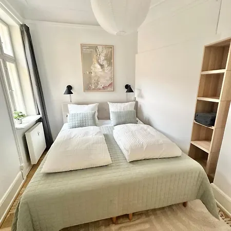 Apartment Deluxe 4 Bedrooms 180 M2 Canal View Prime Location Copenhagen