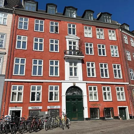 Apartment Deluxe 4 Bedrooms 180 M2 Canal View Prime Location