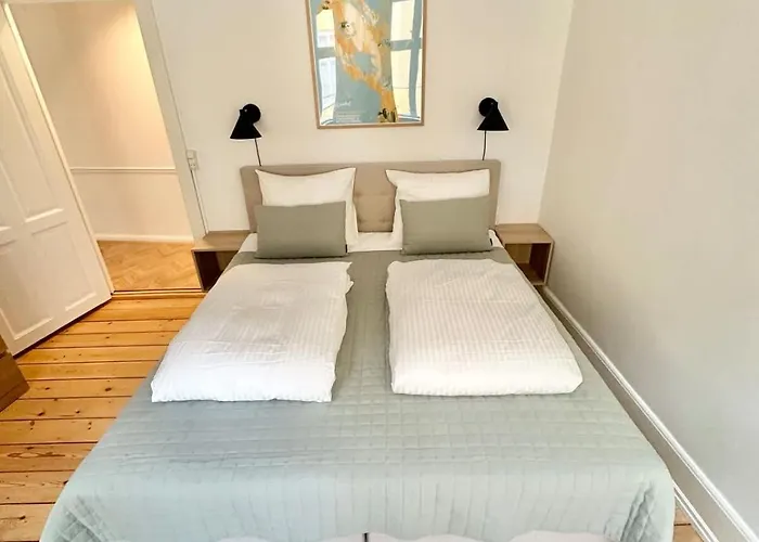 Appartamento Deluxe 4 Bedrooms 180 M2 Canal View Prime Location *