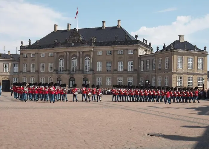 Appartamento Deluxe 4 Bedrooms 180 M2 Canal View Prime Location *