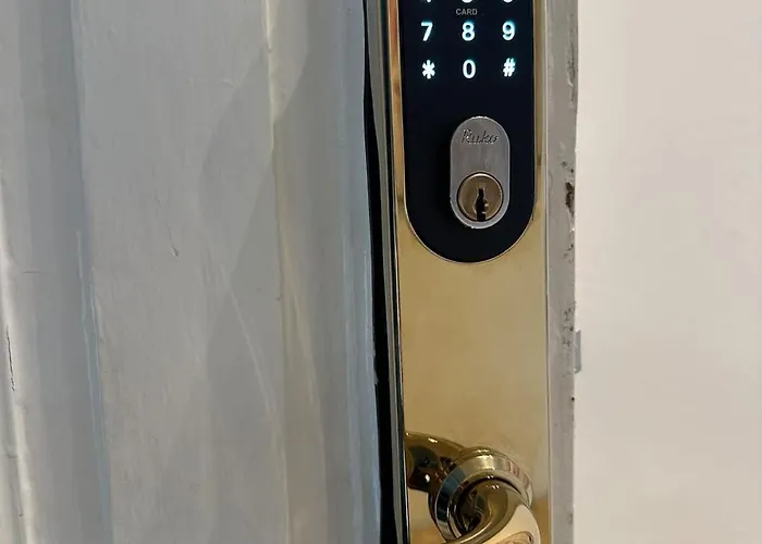 Deluxe 4 Bedrooms 180 M2 Canal View Prime Location Appartamento Copenaghen