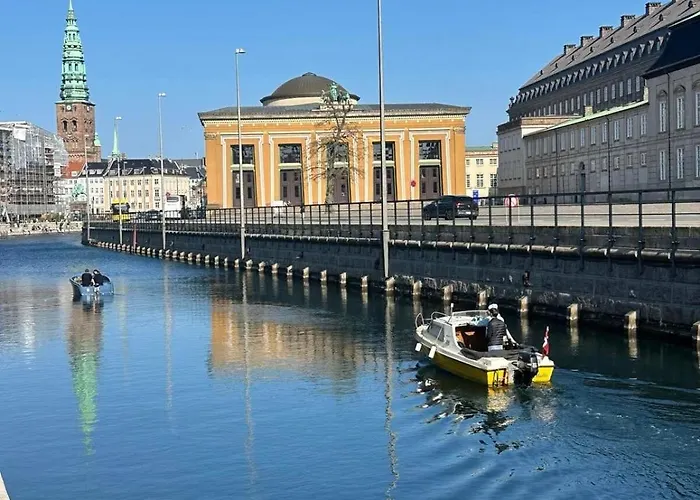 Appartamento Deluxe 4 Bedrooms 180 M2 Canal View Prime Location Copenaghen