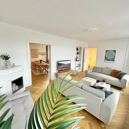 Deluxe 4 Bedrooms 180 M2 Canal View Prime Location Köpenhamn